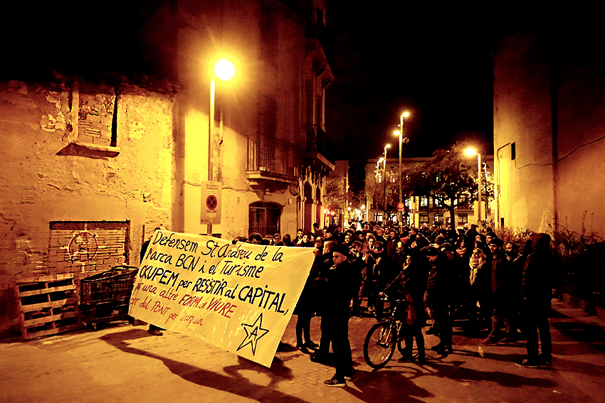 manifestació desallotjades carrer pont 2 cases deditada david garcia mateu