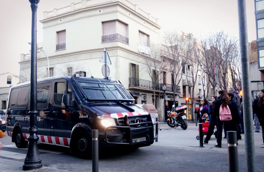 desallotjament mossos casa senyorial