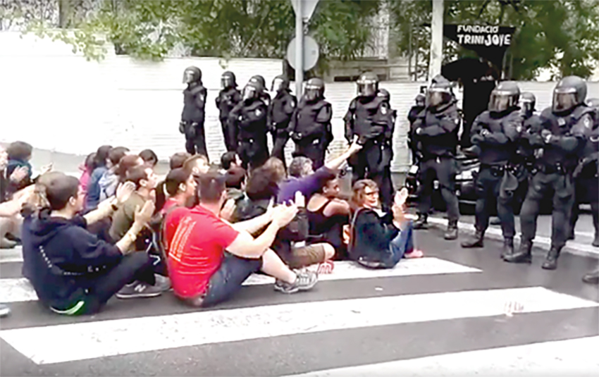 carrega policial trinitat vella ARXIU