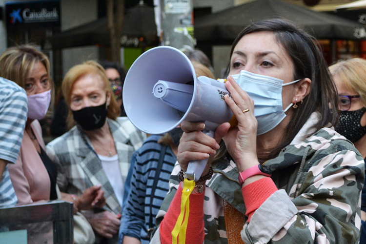 rebuig-porta-a-porta-expres-de-sant-andreu-12-750x500.jpg