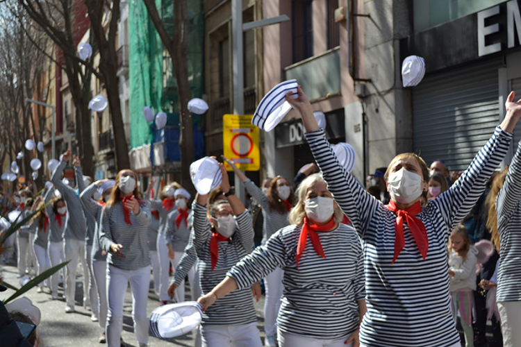 Rua-carnaval-expres-de-sant-andreuDSC_0335-750x500.jpg