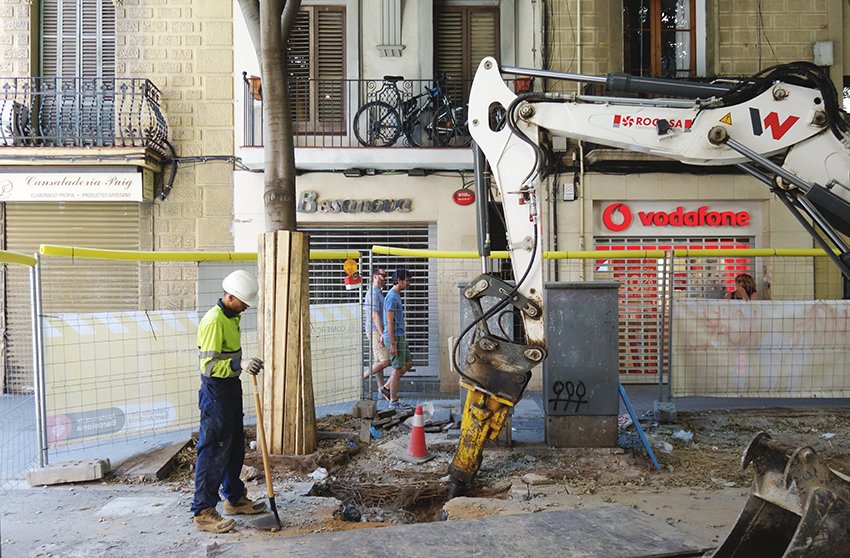 Rebaixes i obres al carrer Gran de Sant Andreu / DGM